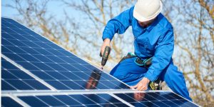 Installation Maintenance Panneaux Solaires Photovoltaïques à Carces